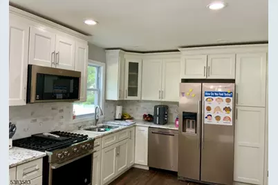 26 Winthrop Rd, Franklin Township, NJ 08873 - Photo 6