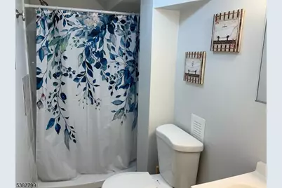 26 Winthrop Rd, Franklin Township, NJ 08873 - Photo 20