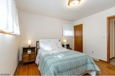 144 Redwood Ave, Wayne, NJ 07470 - Photo 12