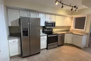 26 Cambridge Rd, Bedminster Township, NJ 07921 - Photo 2