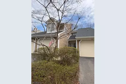 26 Cambridge Rd, Bedminster Township, NJ 07921 - Photo 2