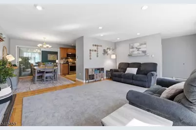 21 Monhegon Ave, Rockaway Township, NJ 07866 - Photo 10