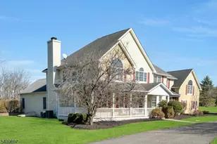 11 Dogwood Dr, Readington Twp., NJ 08889 - Photo 4