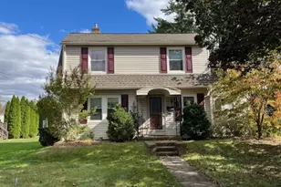 520 Winsor St, Bound Brook, NJ 08805 - Photo 1