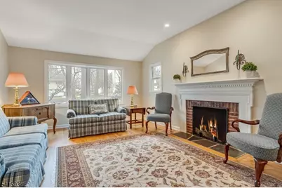 1510 Ramapo Way, Scotch Plains Township, NJ 07076 - Photo 6