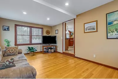 1510 Ramapo Way, Scotch Plains Township, NJ 07076 - Photo 10