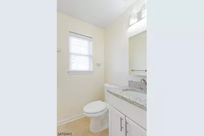 902 Spruce St, Roselle, NJ 07203 - Photo 10