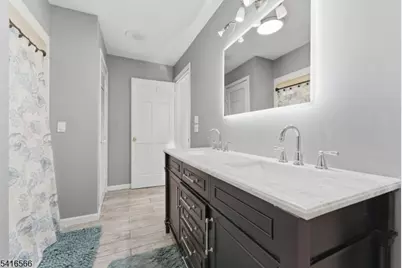 117 Dupont Ave, Hopatcong, NJ 07843 - Photo 24