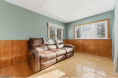 117 Dupont Ave, Hopatcong, NJ 07843 - Photo 16