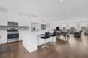 14 Coogan Ct, Morris Plains, NJ 07950 - Photo 12