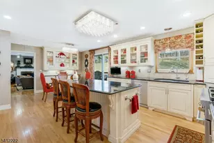 102 Hoffman Ln, Bethlehem Township, NJ 08826 - Photo 6