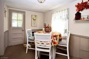 18 Durrell St, Verona, NJ 07044 - Photo 4