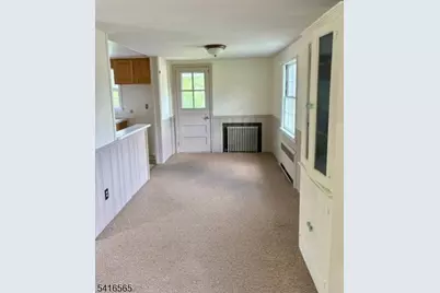 18 Durrell St, Verona, NJ 07044 - Photo 4