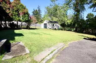 18 Durrell St, Verona, NJ 07044 - Photo 16