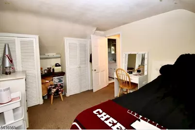 18 Durrell St, Verona, NJ 07044 - Photo 12