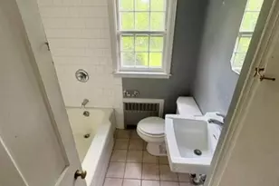18 Durrell St, Verona, NJ 07044 - Photo 8