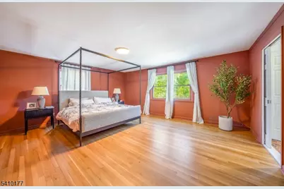 250 Old Short Hills Rd, Millburn, NJ 07078 - Photo 16