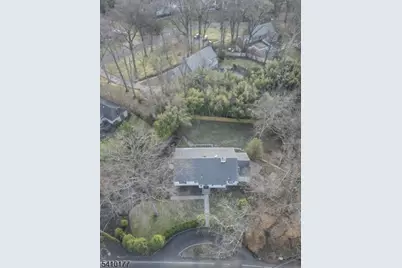 250 Old Short Hills Rd, Millburn, NJ 07078 - Photo 4