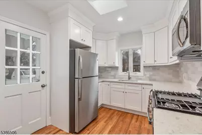 265 Hickory Ave, Garwood, NJ 07027 - Photo 12