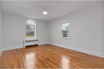 265 Hickory Ave, Garwood, NJ 07027 - Photo 16