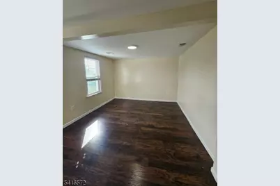 240 Copeland Ave, Lyndhurst Township, NJ 07071 - Photo 12