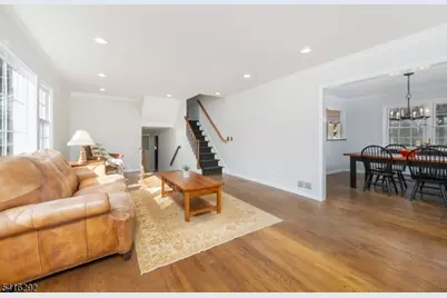 32 Deerfield Rd, Mendham, NJ 07945 - Photo 6