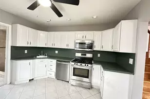 136 Raritan Rd, Linden, NJ 07036 - Photo 8