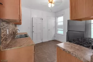 19 N 7th St, Newark, NJ 07107 - Photo 2