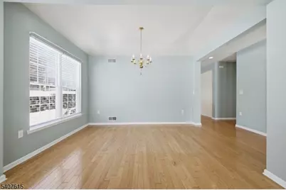 56 Kensington Cir, White Township, NJ 07823 - Photo 8