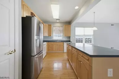 56 Kensington Cir, White Township, NJ 07823 - Photo 14