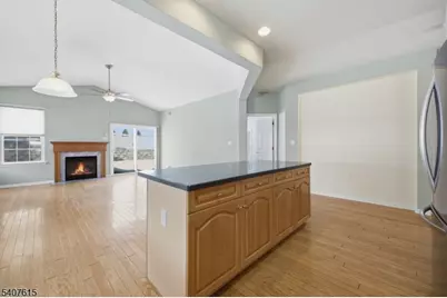 56 Kensington Cir, White Township, NJ 07823 - Photo 18