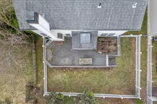 385 Hamilton Dr, Greenwich Township, NJ 08886 - Photo 8