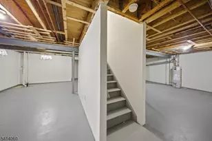 385 Hamilton Dr, Greenwich Township, NJ 08886 - Photo 40