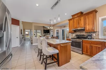 48 Mason Farm Rd, Raritan Township, NJ 08551 - Photo 18