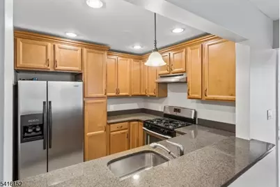 482 Tournament- #8, Union Township, NJ 07083 - Photo 6