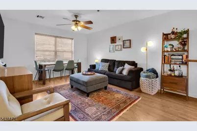 901 Stuyvesant Ave, Unit 102, Union Township, NJ 07083 - Photo 2