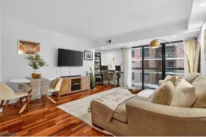 700 1st St #12M, Hoboken, NJ 07030 - Photo 4