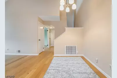 32 Morgan Court, Bedminster Township, NJ 07921 - Photo 12