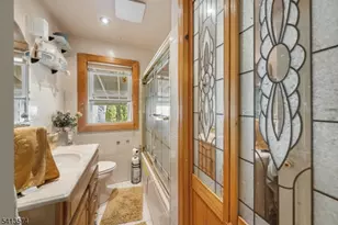 405 Koenig Pl, Rahway, NJ 07065 - Photo 8