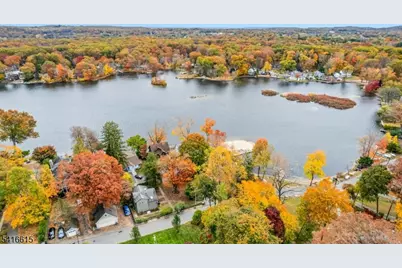 15 Hardman Ter, Denville, NJ 07834 - Photo 26