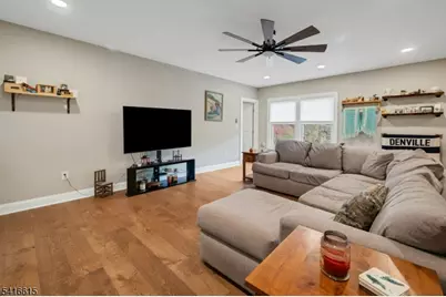 15 Hardman Ter, Denville, NJ 07834 - Photo 10