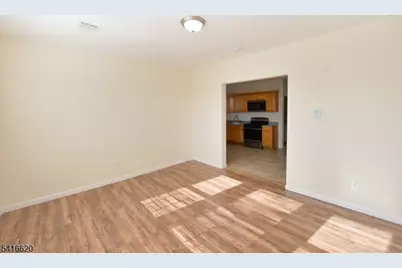 349 Osborne Ter, Newark, NJ 07112 - Photo 6