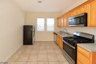 349 Osborne Terrace, Newark, NJ 07112 - Photo 4