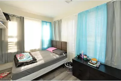 349 Osborne Ter, Newark, NJ 07112 - Photo 20