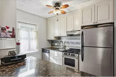 753A Broad Ave #A, Ridgefield, NJ 07657 - Photo 1