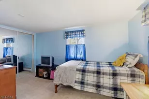 104 Harvey St, Hackettstown, NJ 07840 - Photo 24