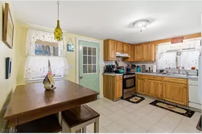 104 Harvey St, Hackettstown, NJ 07840 - Photo 10