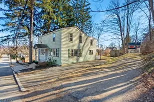 104 Harvey St, Hackettstown, NJ 07840 - Photo 16