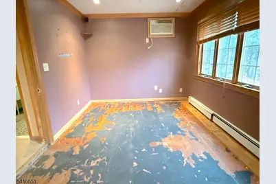 34 Howard St, Verona, NJ 07044 - Photo 12