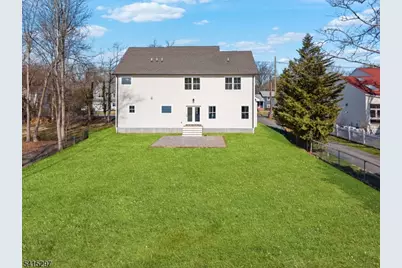 1972 W Broad, Scotch Plains Township, NJ 07076 - Photo 4